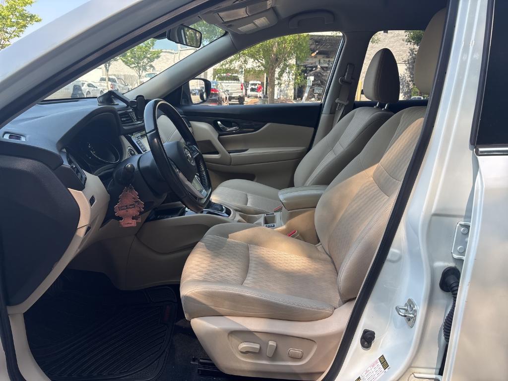 used 2020 Nissan Rogue car, priced at $17,887