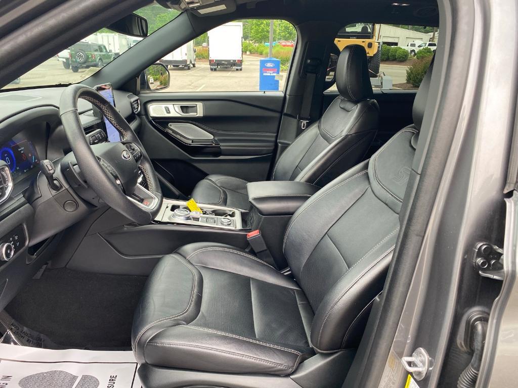 used 2023 Ford Explorer car, priced at $43,750