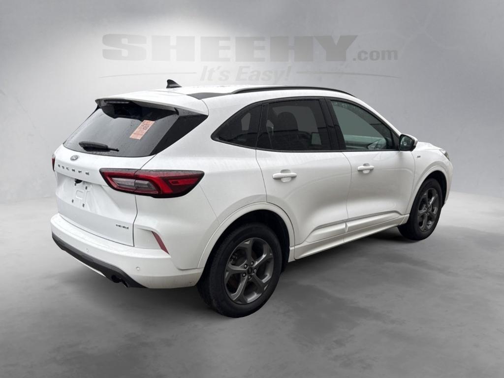 used 2023 Ford Escape car, priced at $27,990