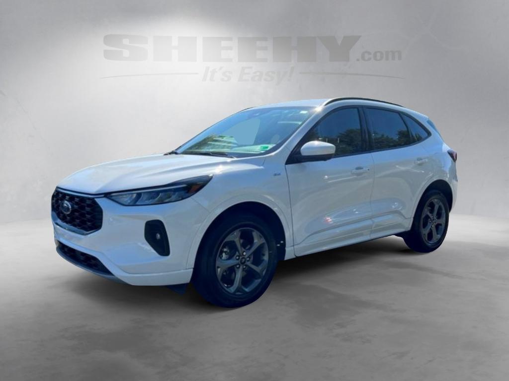 used 2023 Ford Escape car, priced at $23,500