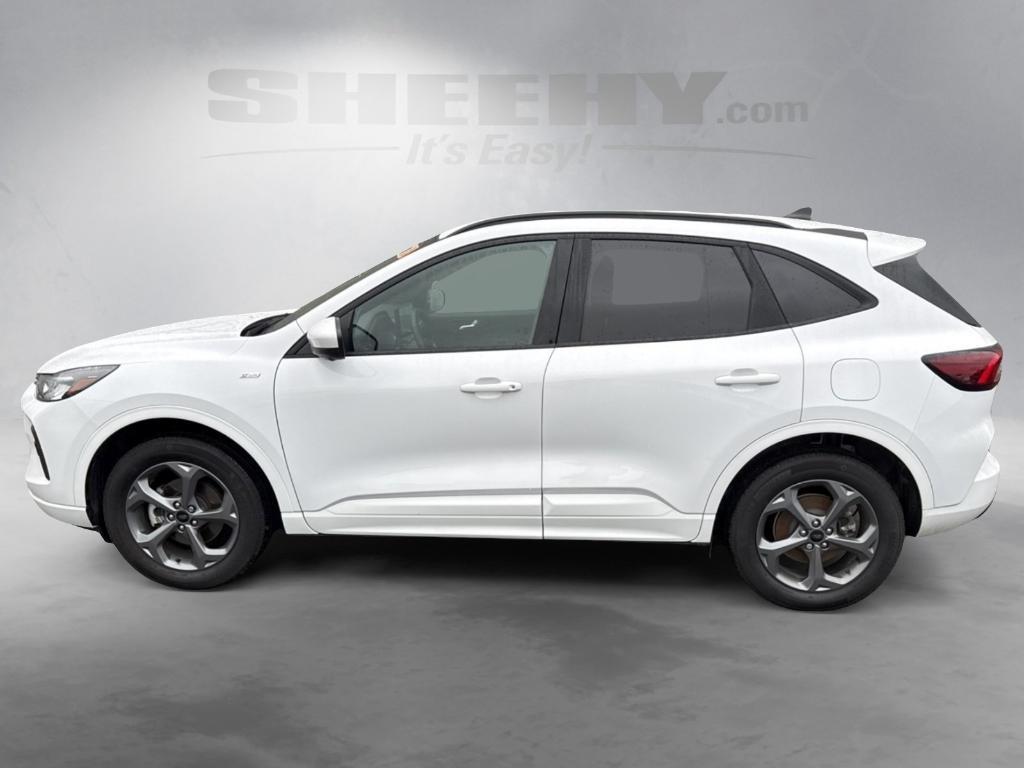 used 2023 Ford Escape car, priced at $27,990