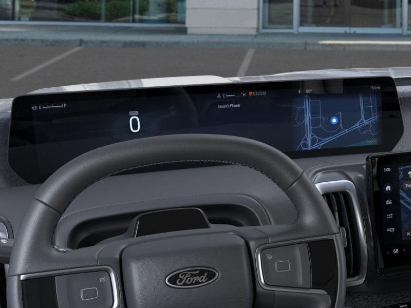 new 2025 Ford Expedition car, priced at $80,027