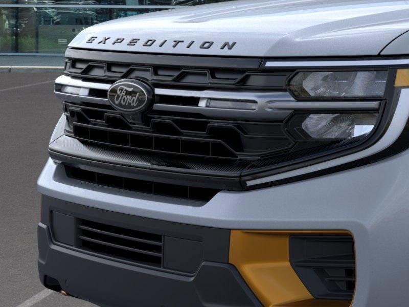 new 2025 Ford Expedition car, priced at $80,027