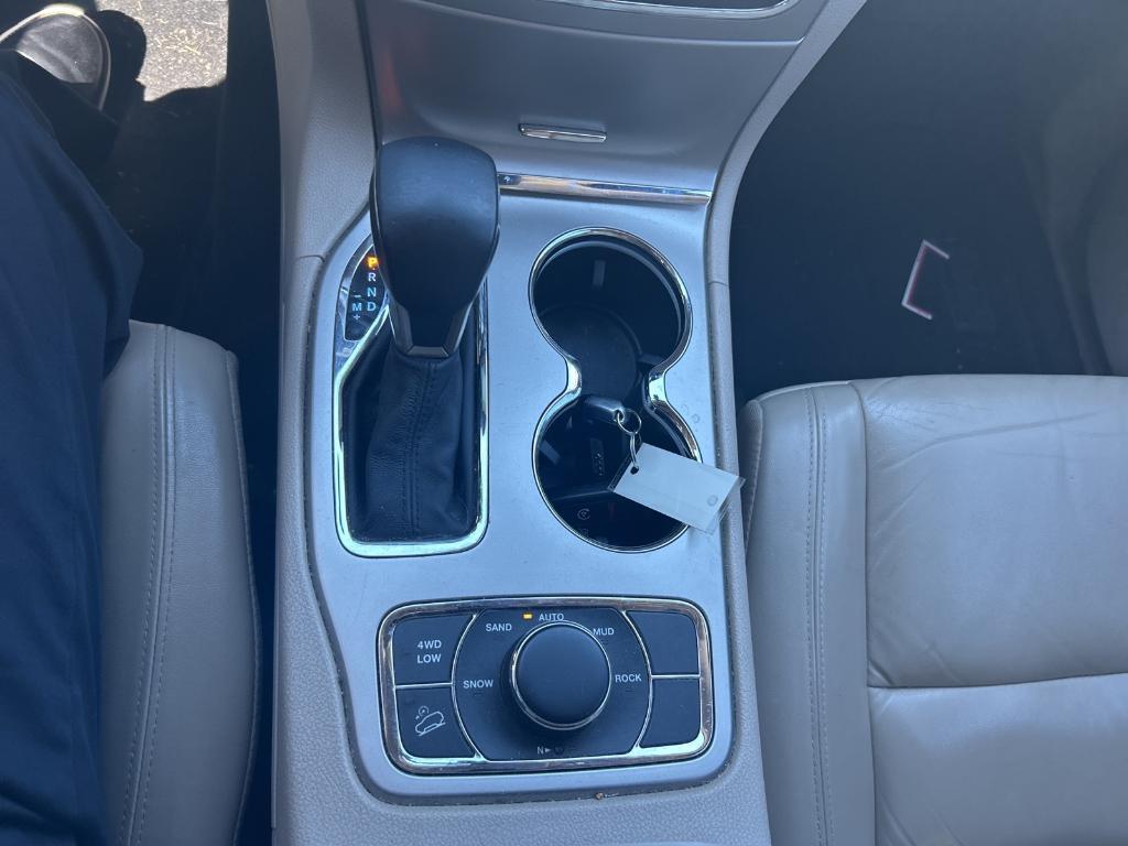 used 2017 Jeep Grand Cherokee car, priced at $17,500