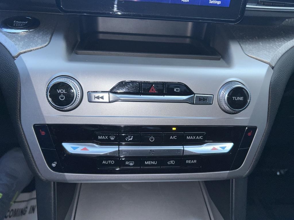 used 2022 Ford Explorer car, priced at $35,900