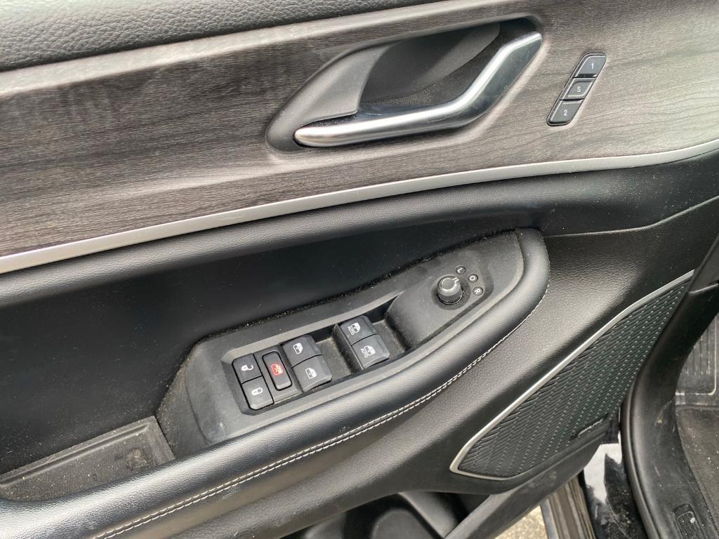used 2021 Jeep Grand Cherokee L car, priced at $31,500