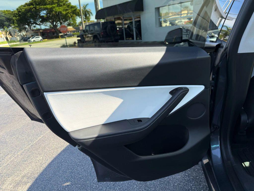 used 2021 Tesla Model Y car, priced at $24,999