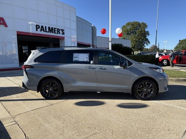 new 2025 Toyota Sienna car