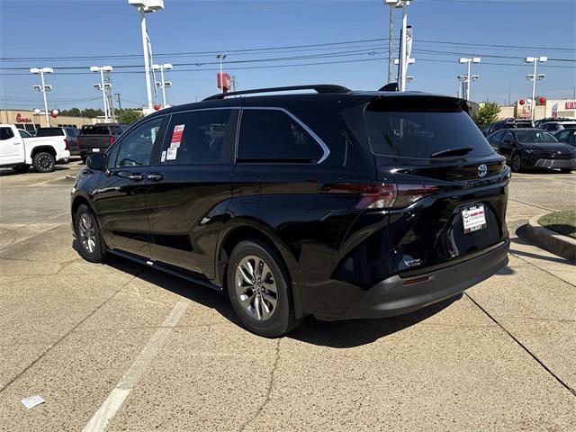 new 2025 Toyota Sienna car, priced at $48,728