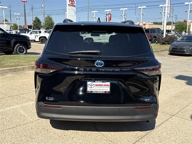 new 2025 Toyota Sienna car, priced at $48,728