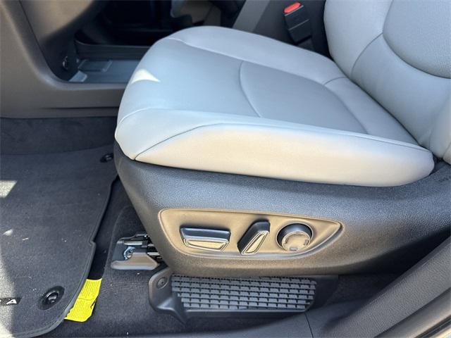 new 2025 Toyota Sienna car, priced at $48,728