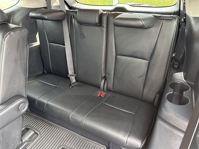 used 2024 Toyota Highlander car, priced at $45,987