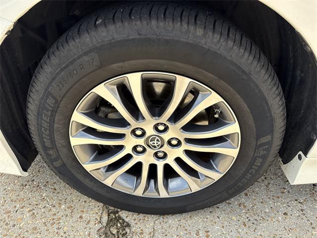 used 2020 Toyota Sienna car, priced at $29,987