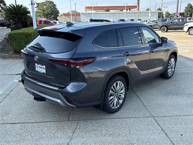 new 2025 Toyota Highlander car, priced at $56,569