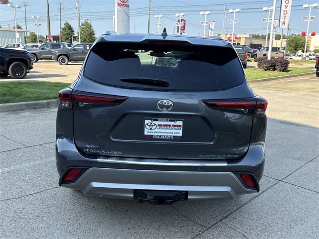 new 2025 Toyota Highlander car, priced at $56,569