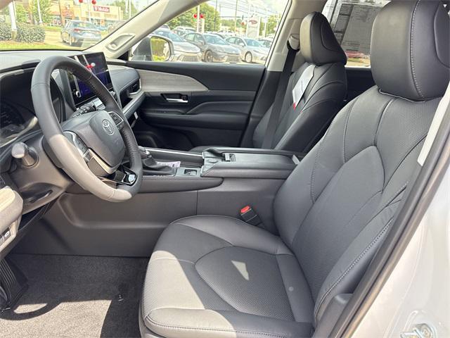 new 2025 Toyota Grand Highlander car, priced at $56,199