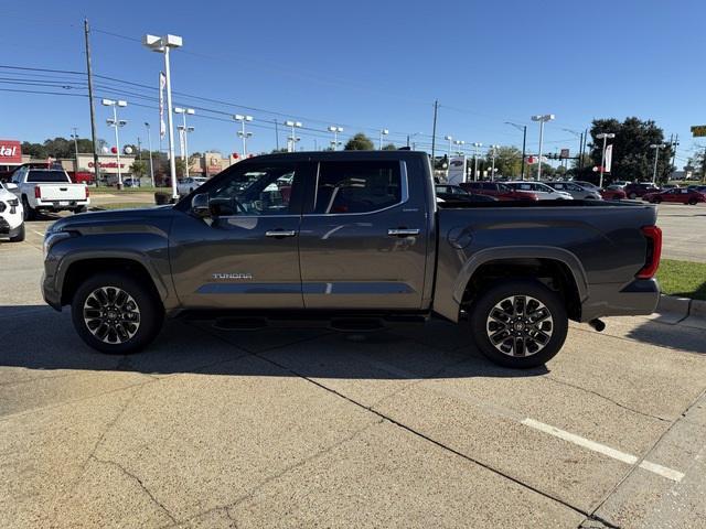 new 2025 Toyota Tundra car