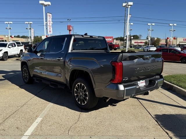 new 2025 Toyota Tundra car