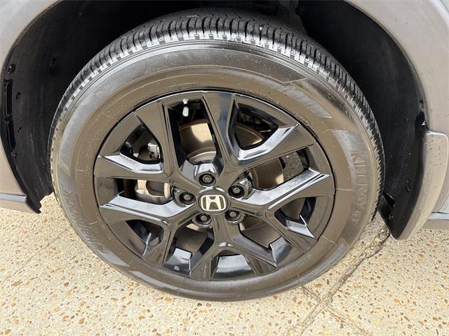used 2025 Honda HR-V car, priced at $28,978