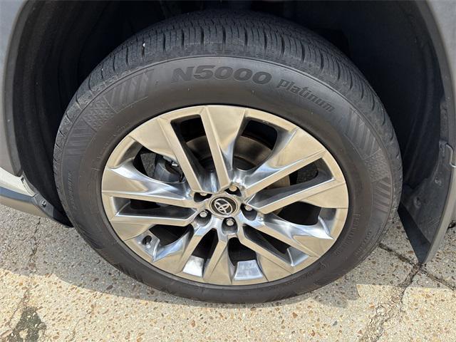 used 2021 Toyota RAV4 car, priced at $31,238