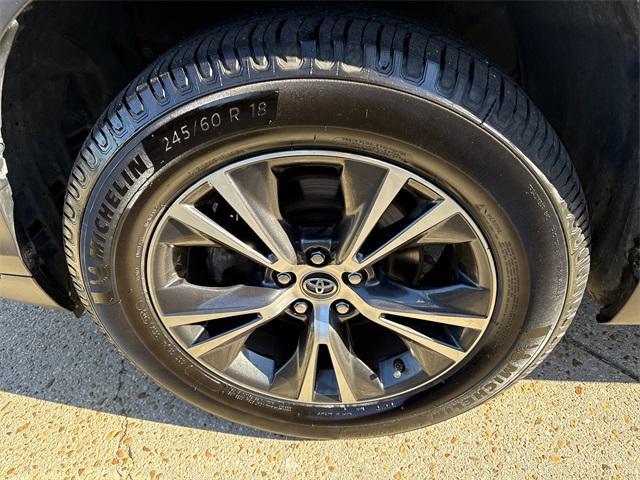 used 2019 Toyota Highlander car, priced at $18,987