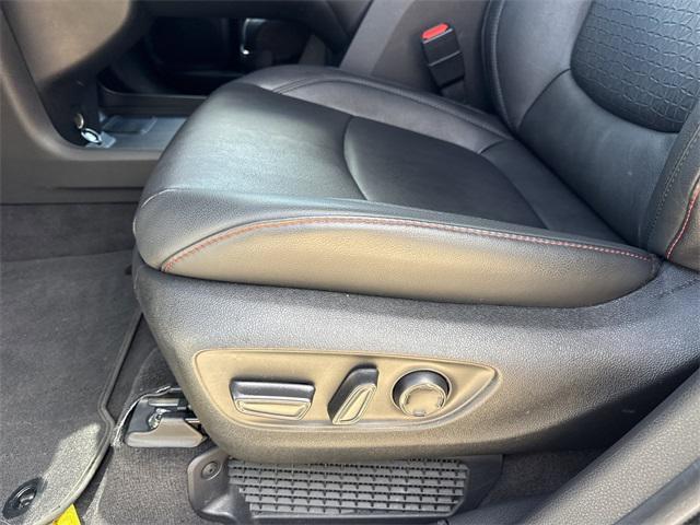 used 2025 Toyota Sienna car, priced at $51,987