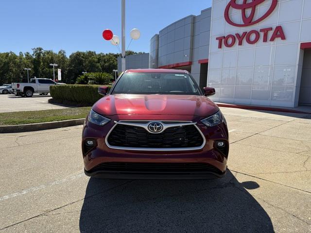 new 2024 Toyota Highlander car, priced at $43,349