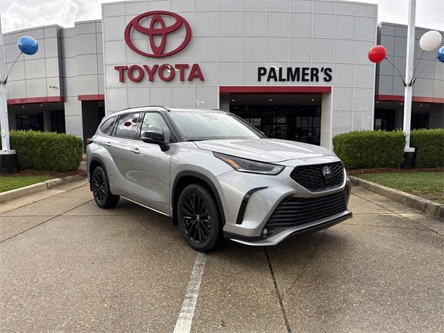 new 2025 Toyota Highlander car, priced at $50,164