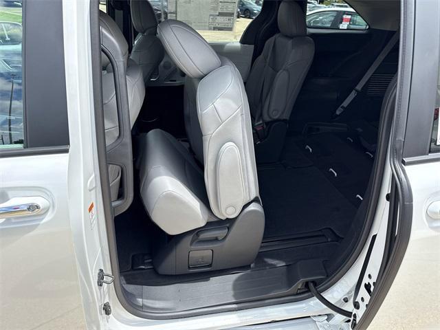 new 2025 Toyota Sienna car, priced at $48,155