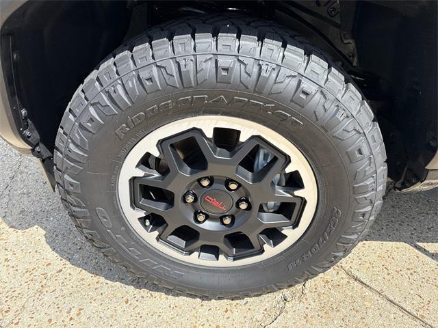new 2025 Toyota 4Runner car, priced at $59,682
