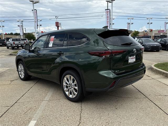 new 2025 Toyota Highlander car, priced at $53,119