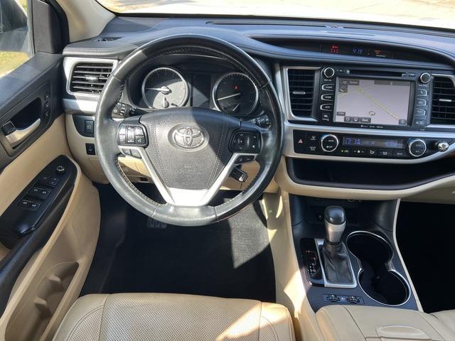 used 2017 Toyota Highlander car, priced at $28,927