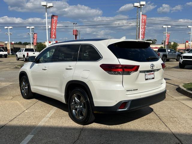 used 2017 Toyota Highlander car, priced at $28,927