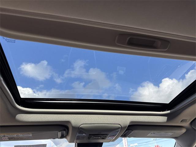 new 2025 Toyota RAV4 car