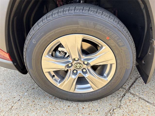 new 2025 Toyota RAV4 car