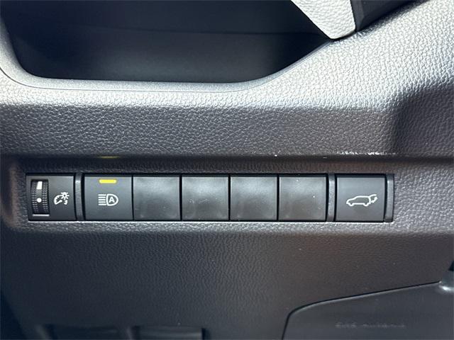 new 2025 Toyota RAV4 car