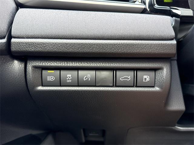 new 2025 Toyota Camry car, priced at $31,738