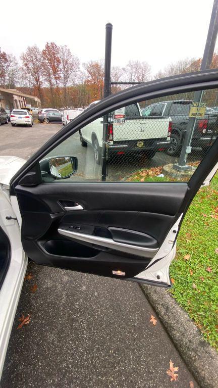 used 2013 Honda Crosstour car, priced at $9,900