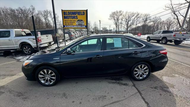used 2015 Toyota Camry Hybrid car, priced at $13,990
