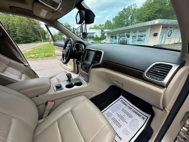 used 2014 Jeep Grand Cherokee car, priced at $13,900