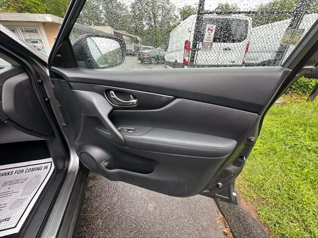 used 2019 Nissan Rogue car, priced at $14,990
