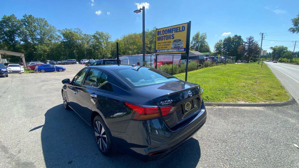 used 2022 Nissan Altima car, priced at $13,890