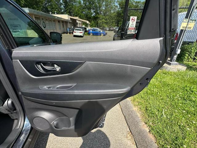 used 2014 Nissan Rogue car, priced at $9,900