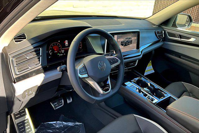 new 2025 Volkswagen Atlas car, priced at $49,754
