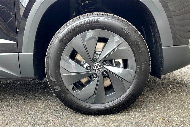 new 2025 Volkswagen Taos car, priced at $28,589