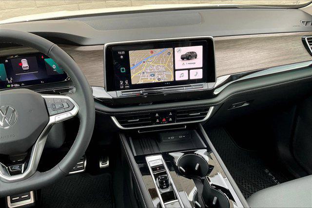 new 2025 Volkswagen Atlas car, priced at $57,394