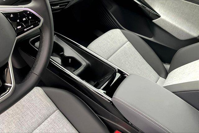 new 2025 Volkswagen ID.4 car, priced at $47,176