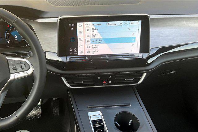 new 2026 Volkswagen Atlas Cross Sport car, priced at $41,971