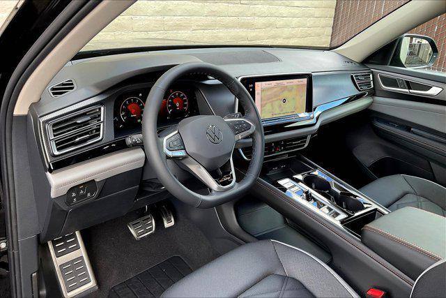 new 2024 Volkswagen Atlas car, priced at $54,424