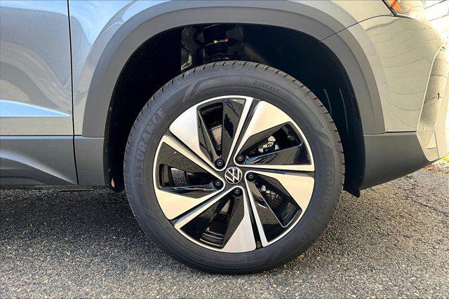 new 2025 Volkswagen Taos car, priced at $33,029
